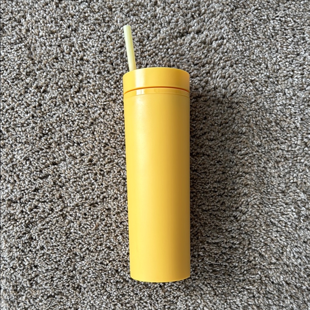 Plastic Yellow Tumbler